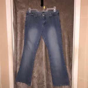 Squeeze Stephen Hardy jeans flare bottom  - no size but most likely 13/14